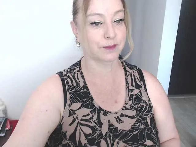 sweetsalo from BongaCams