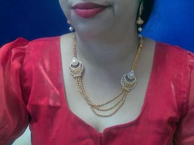 Tamilbabby2025 from BongaCams