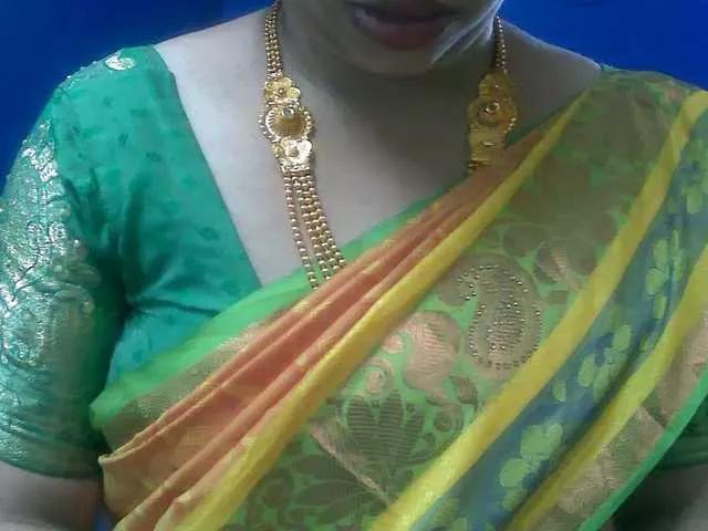 Tamilbabby2025 from BongaCams