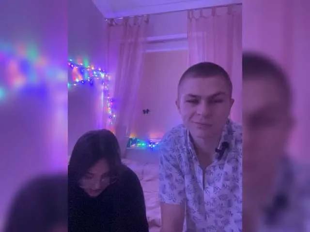 TeenVibes-18- from BongaCams is Freechat