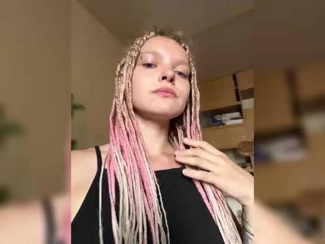 ThatTripPink3 from BongaCams