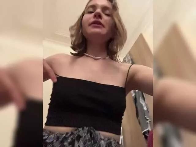 ThatTripPink3 from BongaCams