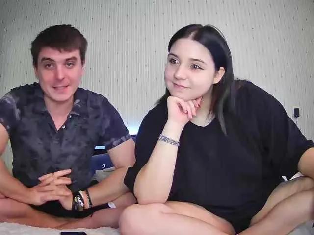 TopTwee from BongaCams