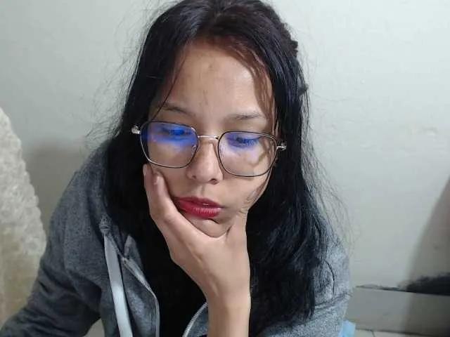 Valak133 from BongaCams