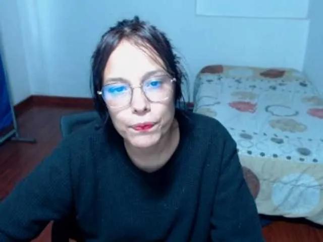 Valak133 from BongaCams