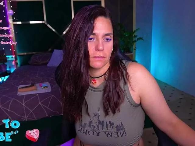VelvetSun from BongaCams