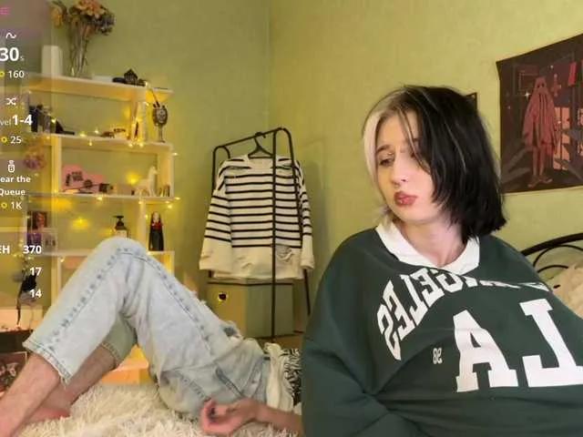 VeryRareTwins from BongaCams