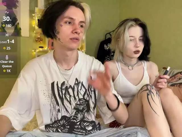 VeryRareTwins from BongaCams