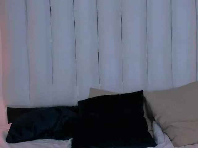 victoriaqueen2 from BongaCams is Freechat