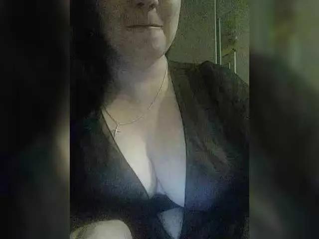 Vitalina272127 from BongaCams