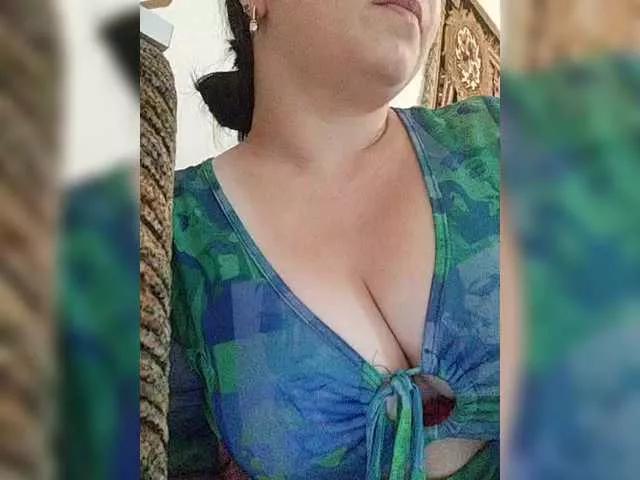 Vitalina272127 from BongaCams