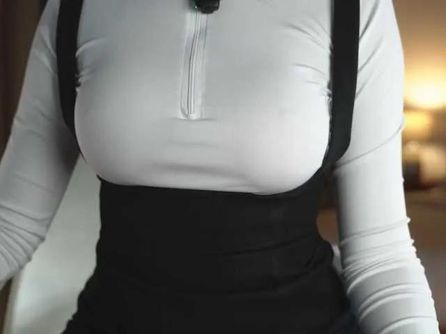 Vivian-cb from BongaCams