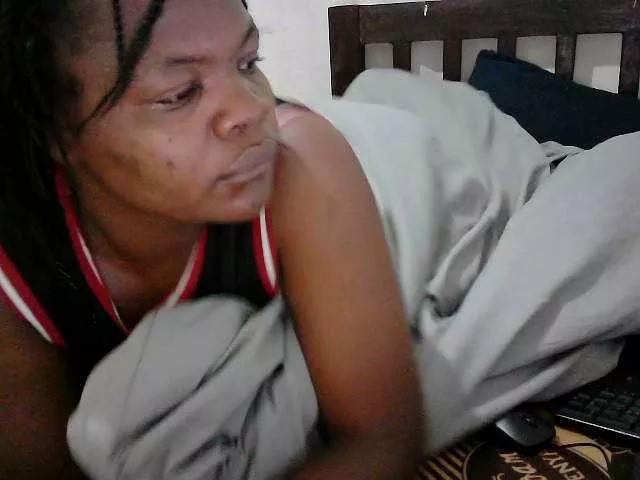 Vivvy-Queen from BongaCams