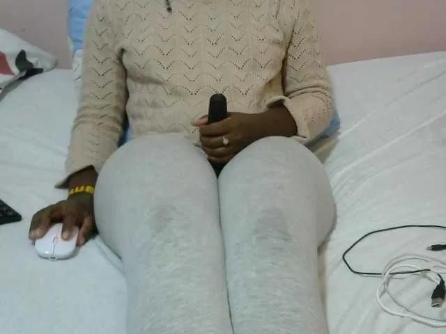 Winnie112 from BongaCams