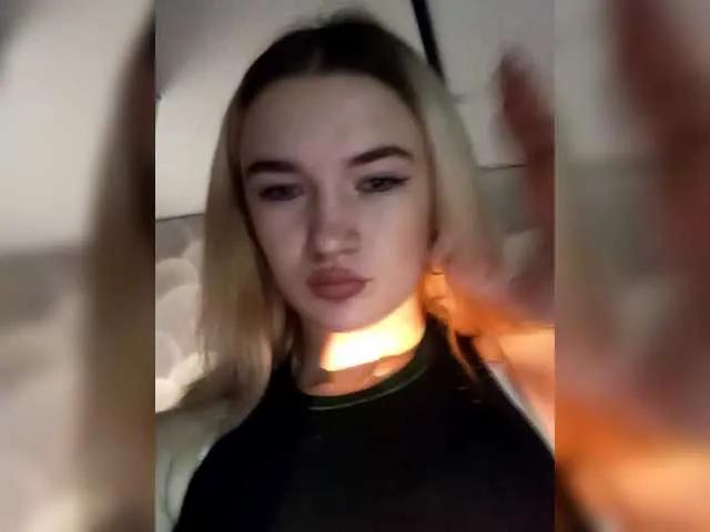 x-Michelle-x from BongaCams is Freechat