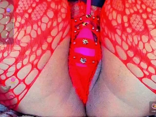 XxXbrunettesquirtxXx from BongaCams