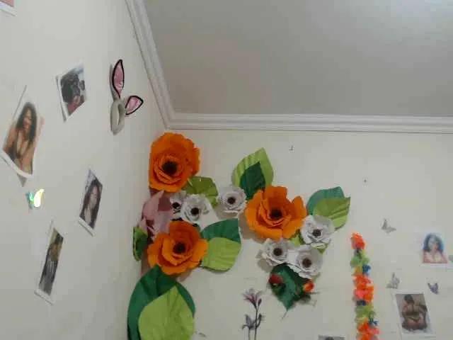 Yayishotsexyw from BongaCams