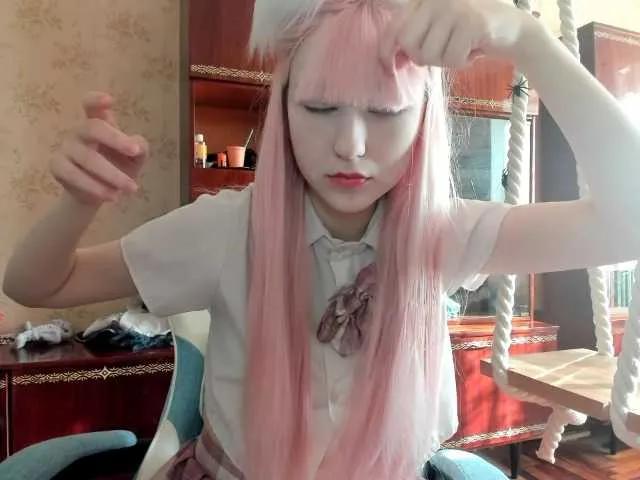 Yoonhee-kiss from BongaCams