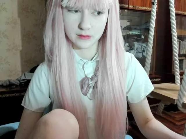 Yoonhee-kiss from BongaCams