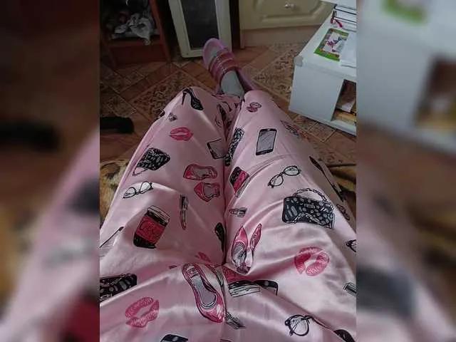 ZaraSss from BongaCams