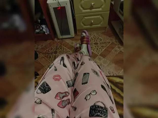 ZaraSss from BongaCams