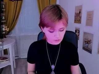 alexa-crazy from CamSoda is Freechat