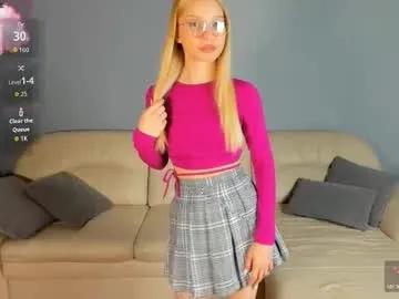 18kira18 from Chaturbate is Freechat