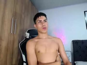 Alannaughty_ from Chaturbate