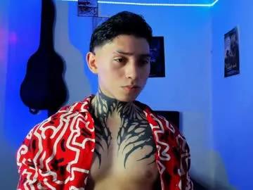 alessandro_wolf on Chaturbate