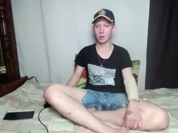 alex_foxy_man from Chaturbate is Freechat