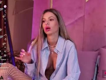 allenamoon from Chaturbate