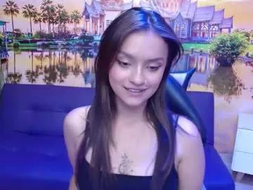 Alyy_cute from Chaturbate