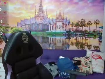 Alyy_cute from Chaturbate