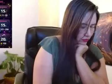 Amalia_brunette from Chaturbate