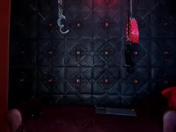 Annavi_ from Chaturbate