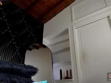 annie_paradisee from Chaturbate