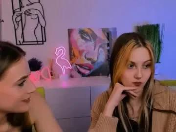 aria_moo from Chaturbate