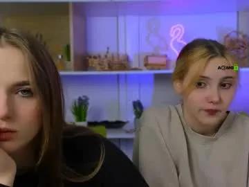 aria_moo from Chaturbate