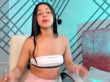 Bella_walker_ from Chaturbate
