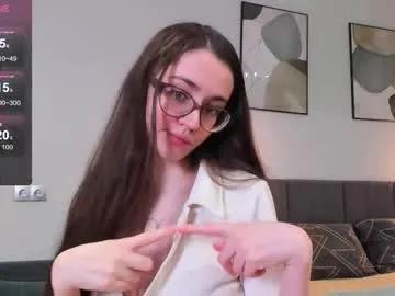 bellacatlovesmeat from Chaturbate is Freechat