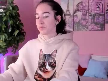 belle_via from Chaturbate is Freechat
