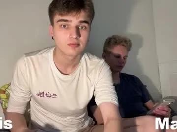 best_frendss from Chaturbate is Freechat