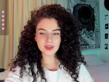 Brookchills from Chaturbate