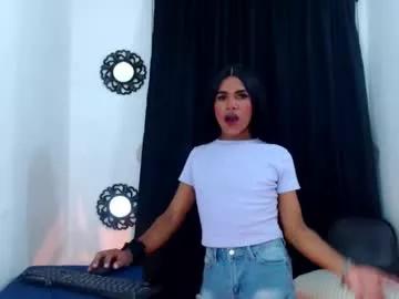 brunettesexxy21 from Chaturbate