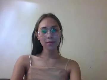 chelly4u69 from Chaturbate is Freechat