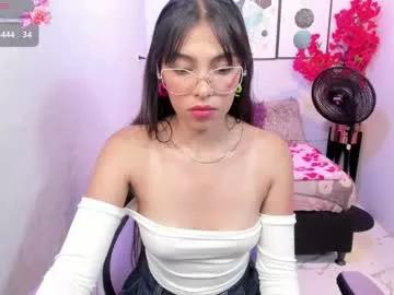 chloe_andrewss from Chaturbate is Freechat