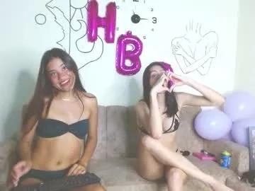 Cinna__ from Chaturbate