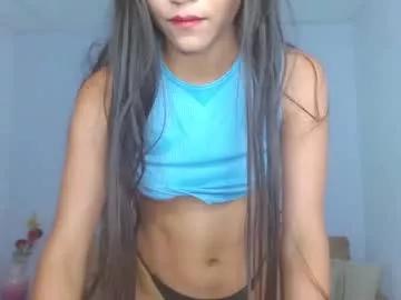 Cinna__ from Chaturbate
