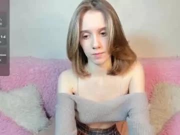 dearly_emily from Chaturbate is Freechat