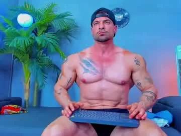 Dennis_cox_ from Chaturbate